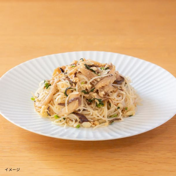 ケンミン「鶏そぼろときのこのビーフン」