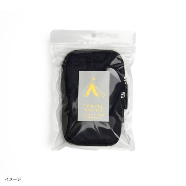 「旅するTRAVEL POUCH」