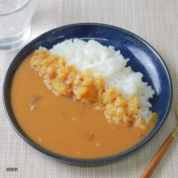 「出汁の旨味を追求した 箔米（はくまい）カレー」