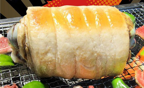 「マンガのような骨付きギャグ肉」