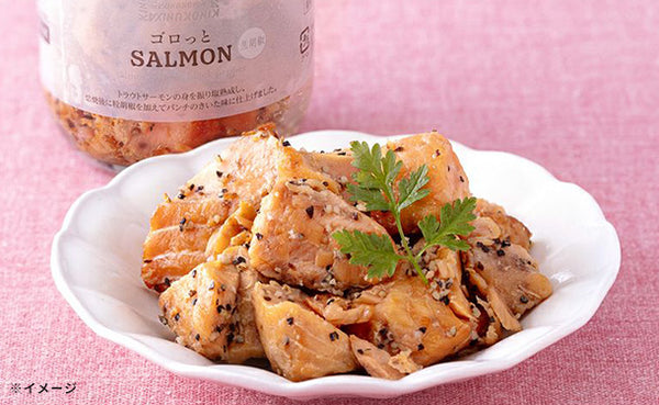 紀ノ国屋「ゴロっとSALMON 黒胡椒」