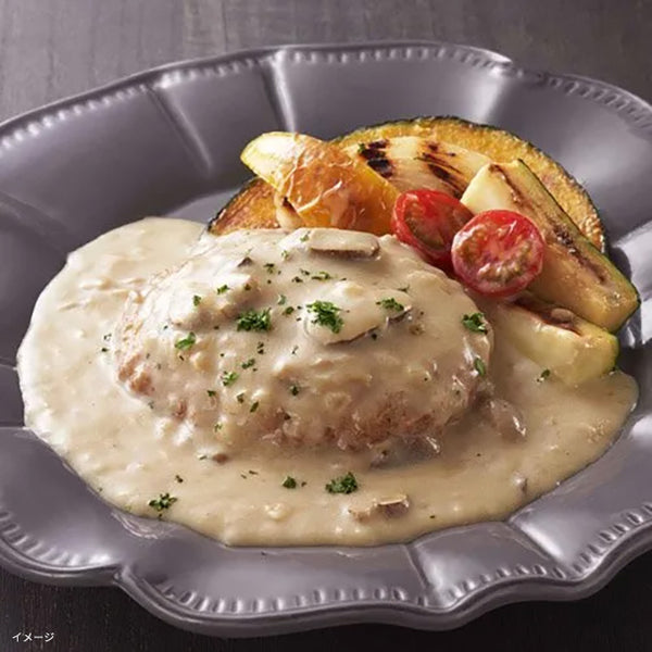 「みつせ鶏 とうふハンバーグ 豆乳クリームソース」