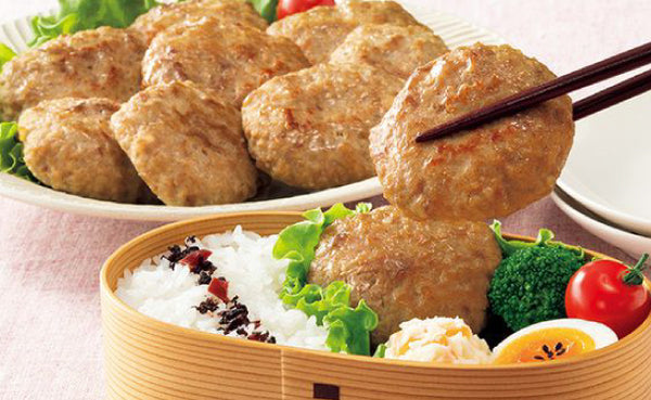 格之進「黒毛和牛ステーキ＆金格ヤケテルミニハンバーグのセット」