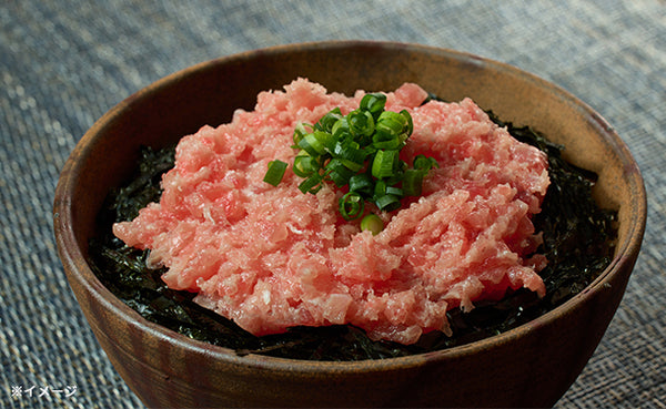「三崎まぐろ 二色丼」