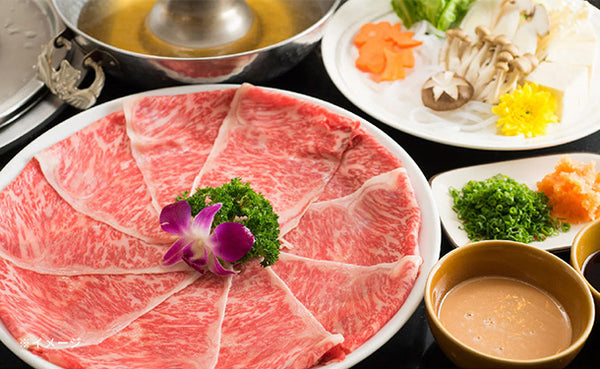 「国産黒毛和牛A5等級 赤身モモ肉 すき焼き・しゃぶしゃぶ用」