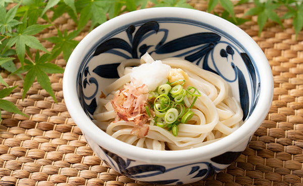 「讃岐生うどん（極太麺）つゆ付き」