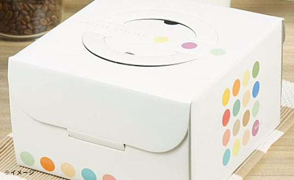「角切りイチゴのチョコレートケーキ 5号」