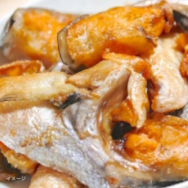「鮭カマ トラウトサーモンカマ」
