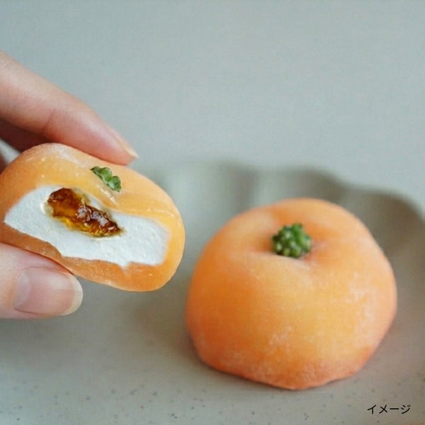 「贅沢食感 みかん餅」