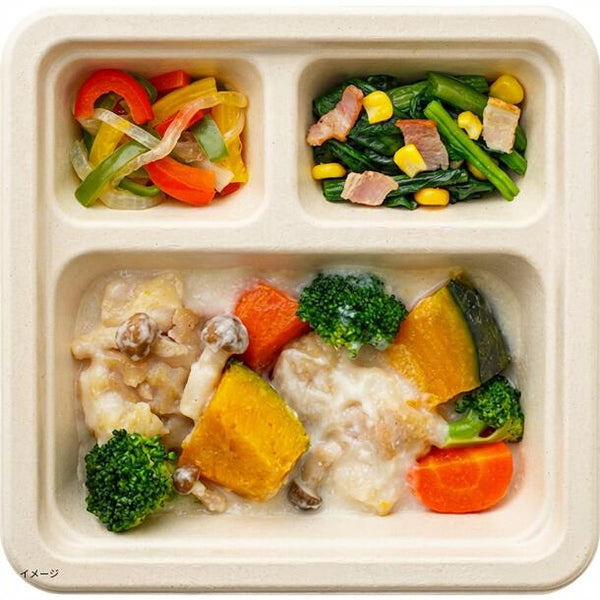 「チーズのコク深い 鶏と野菜のクリームソースかけ」