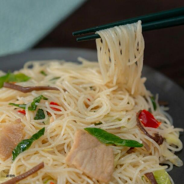 ケンミン食品「ねぎ塩豚炒めビーフン」