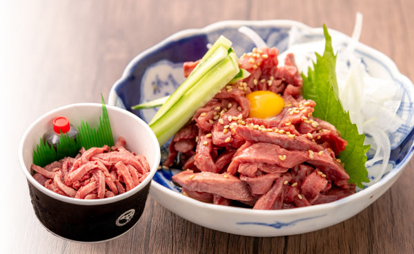 「近江牛ロースト ユッケ仕立て（たれ付）」